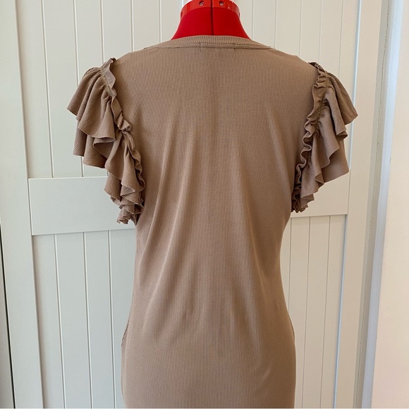 Anthropologie | Avec Les Filles Dress, Beige/Tan, Ruffles, Midi, Women’s (US L) - Picture 4 of 9